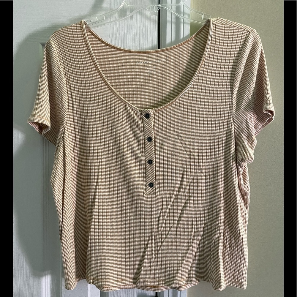 American Eagle top